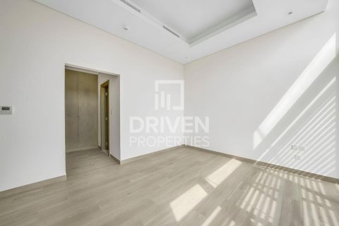 4 bedrooms Villa in District One, UAE No. 191617 15