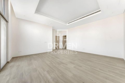 4 bedrooms Villa in District One, UAE No. 191617 9