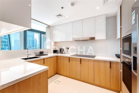 Квартира с 3 спальнями в Burj Vista, ОАЭ №155536 19