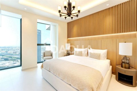 Квартира с 3 спальнями в Burj Vista, ОАЭ №155536 16