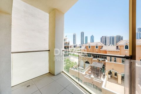 Appartement de 2 chambres à District 11, UAE No. 202034 12