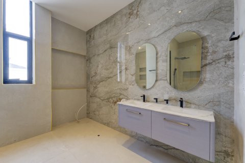 Вилла с 6 спальнями в Jumeirah Park, ОАЭ №147027 13