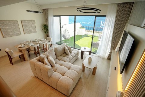 Вилла с 3 спальнями в Golf City, ОАЭ №147023 4