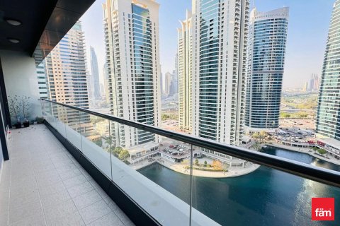 2 bedrooms Apartment in Dubai, UAE No. 166180