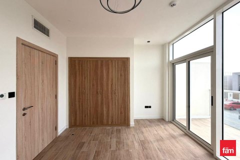2 bedrooms Townhouse in Dubai, UAE No. 166179 5