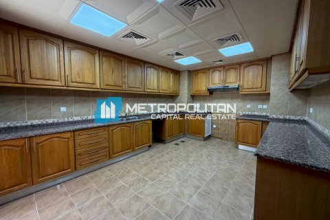 Villa de 5 chambres à Abu Dhabi, UAE No. 149963 30