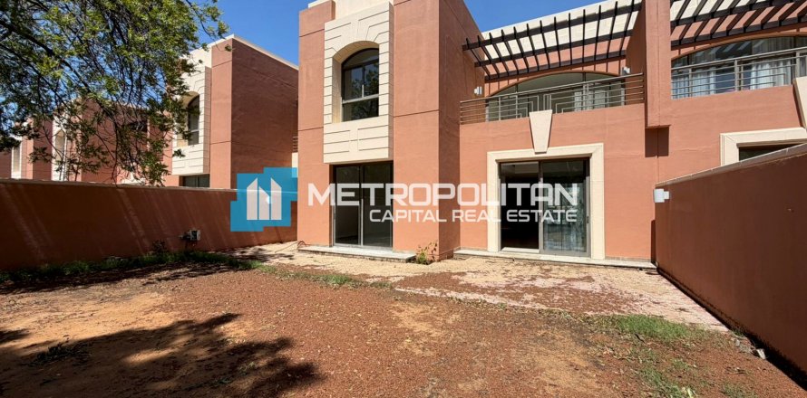 Villa de 5 chambres à Abu Dhabi, UAE No. 149963