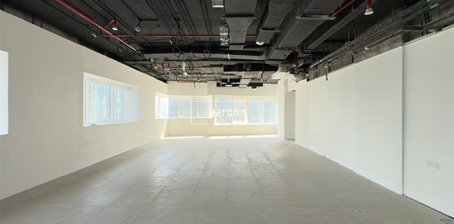 109.8m² Office in Business Bay, UAE No. 55236