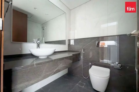 Квартира с 2 спальнями в Бизнес-Бэй, ОАЭ №158740 10