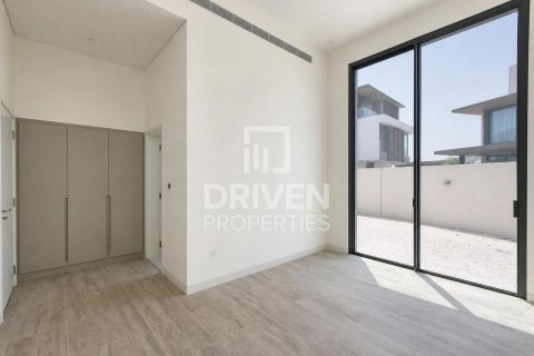 5 bedrooms Villa in Nad Al Sheba 1, UAE No. 191889 10