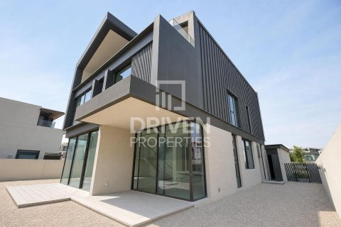 5 bedrooms Villa in Nad Al Sheba 1, UAE No. 191889