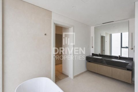 5 bedrooms Villa in Nad Al Sheba 1, UAE No. 191889 31