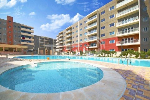 Apartment de 2 dormitorios en Al Reef, UAE No. 172510 3
