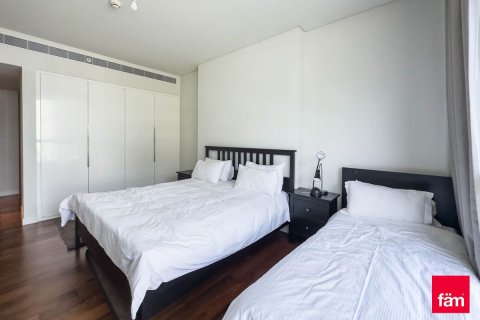 Квартира с 3 спальнями в Аль-Васл, ОАЭ №137469 15