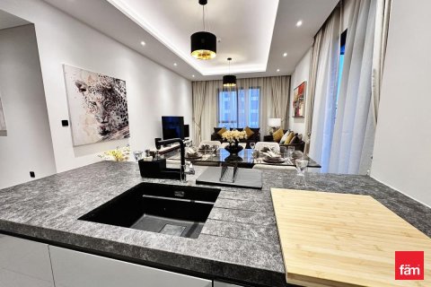 2 bedrooms Apartment in Dubai, UAE No. 137468 4