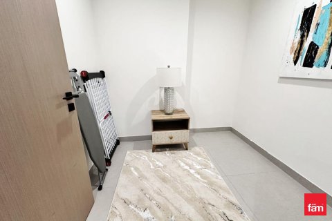 2 bedrooms Apartment in Dubai, UAE No. 137468 13