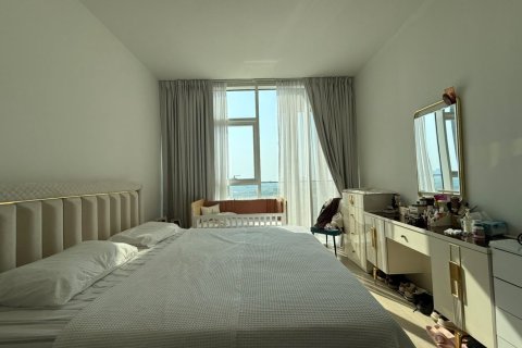 Квартира с 2 спальнями в Bloom Towers, ОАЭ №168287 8