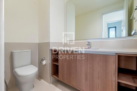 3 bedrooms Villa in EMAAR South, UAE No. 191580 14
