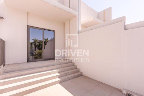 2 bedrooms Townhouse in Mohammed Bin Rashid City, UAE No. 191585 19