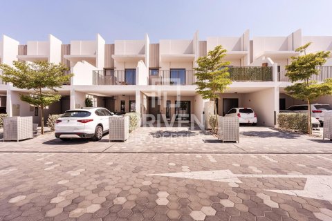 2 bedrooms Townhouse in Mohammed Bin Rashid City, UAE No. 191585