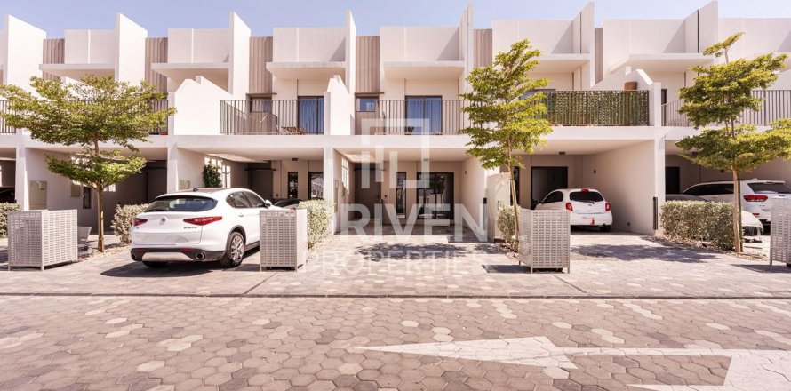2 bedrooms Townhouse in Mohammed Bin Rashid City, UAE No. 191585