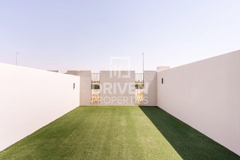 2 bedrooms Townhouse in Mohammed Bin Rashid City, UAE No. 191585 12