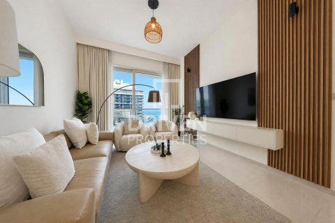 2 bedrooms Apartment in EMAAR Beachfront, UAE No. 191584 3