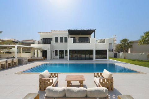 Villa de 6 dormitorios en Jumeirah Golf Estates, UAE No. 207578