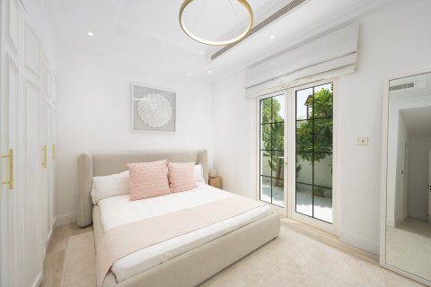 Villa de 6 dormitorios en Jumeirah Golf Estates, UAE No. 207578 18