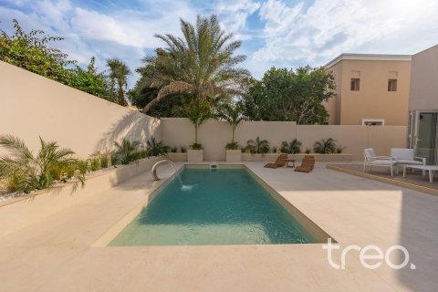 Villa de 4 dormitorios en Arabian Ranches, UAE No. 173528 24