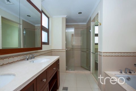 Villa de 5 dormitorios en Palma, UAE No. 173522 17