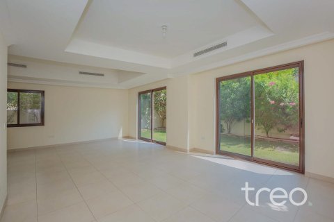 Villa de 5 dormitorios en Palma, UAE No. 173522 3
