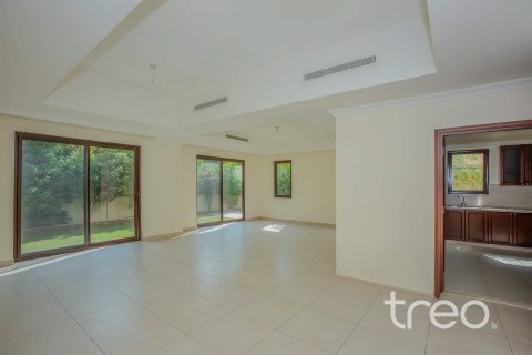 Villa de 5 dormitorios en Palma, UAE No. 173522 5