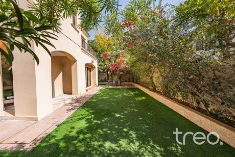 Villa de 4 dormitorios en Samara, UAE No. 173524 16