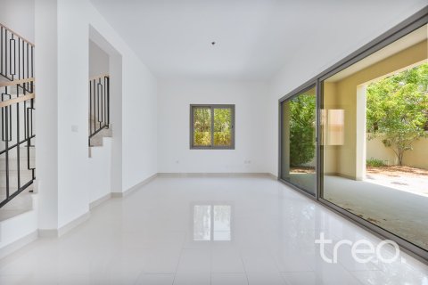Villa de 4 dormitorios en Azalea, UAE No. 173527 8