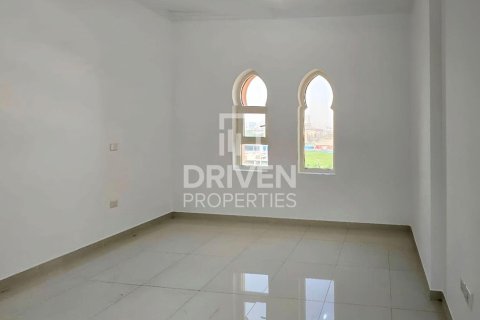 Квартира с 2 спальнями в Dubai Sports City, ОАЭ №193127 6