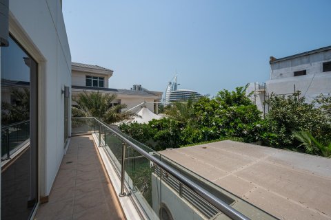 4 bedrooms Villa in Umm Suqeim, UAE No. 208870 5