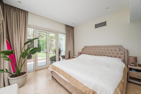 4 bedrooms Villa in Umm Suqeim, UAE No. 208870 11