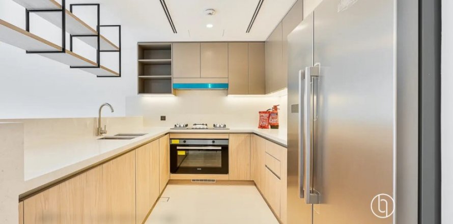 Villa de 3 dormitorios en Tilal Al Ghaf, UAE No. 142110