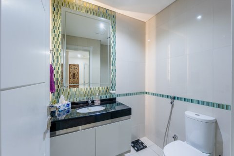 Квартира с 2 спальнями в DAMAC HEIGHTS, Дубай Марина, ОАЭ №147363 13