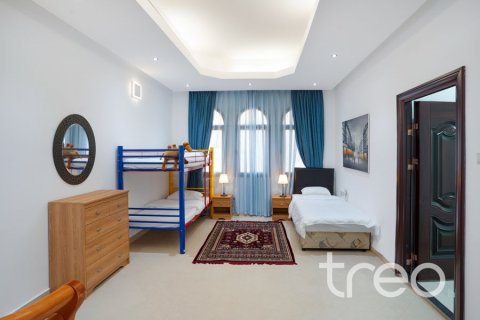 Villa de 8 dormitorios en Emirates Hills, UAE No. 173796 16