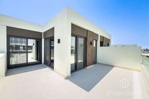 Villa de 4 dormitorios en Dubai, UAE No. 102431 23
