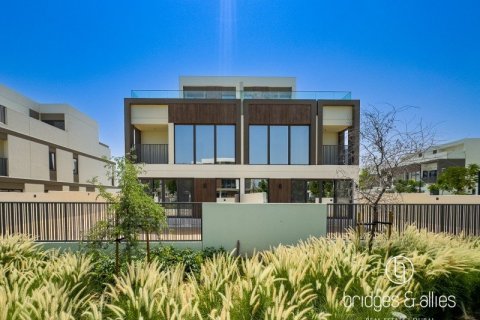 Villa de 4 dormitorios en Dubai, UAE No. 102431 22