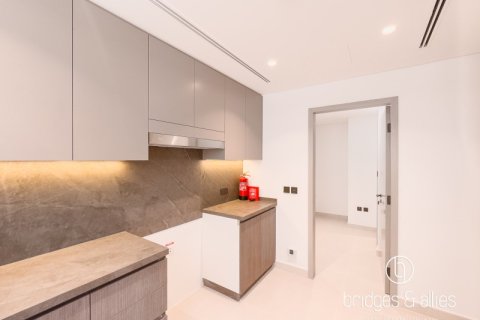 Villa de 4 dormitorios en Dubai, UAE No. 102431 18