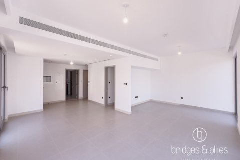 Villa de 4 dormitorios en Dubai, UAE No. 102431 4