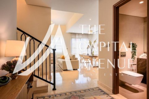 Villa de 4 dormitorios No. 120050 7