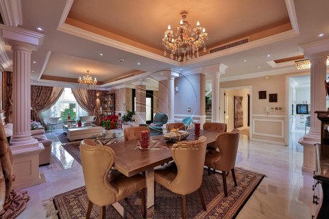 Villa de 5 dormitorios en Abu Dhabi, UAE No. 90934 25