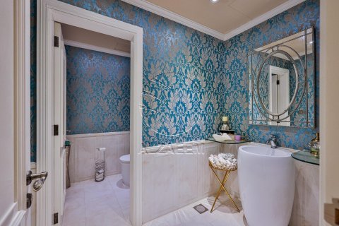 Villa de 5 dormitorios en Abu Dhabi, UAE No. 90934 23