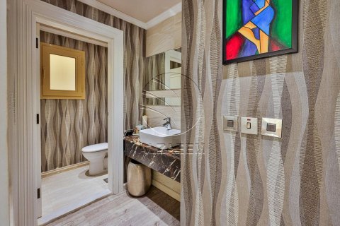 Villa de 5 dormitorios en Abu Dhabi, UAE No. 90934 9