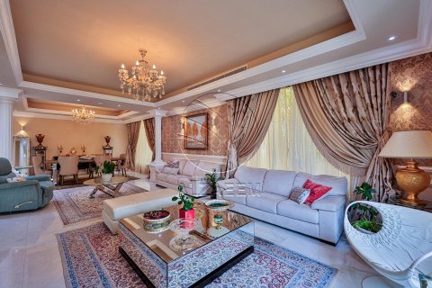 Villa de 5 dormitorios en Abu Dhabi, UAE No. 90934 5